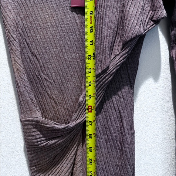 ALIX NYC Top - Picture 12 of 13